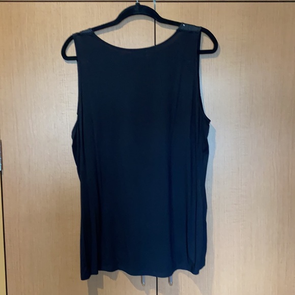 DONATED Cache XL black sleeveless top - Picture 4 of 4